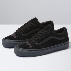 VANS X NEIGHBORHOOD AND MISTER CARTOON